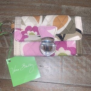 NWT Vera Bradley foldover snap lock wallet .